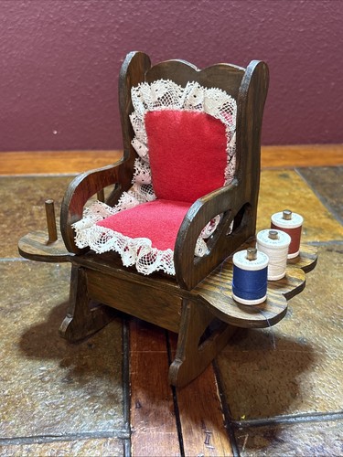 Vintage wooden rocking chair - wooden,