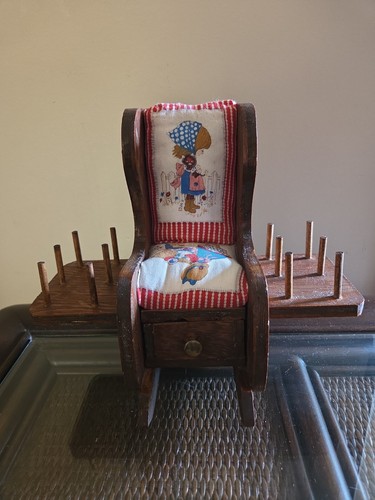Vintage wooden rocking chair - wooden,